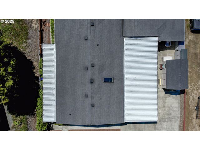 420 LEELO Ct, Florence, OR 97439