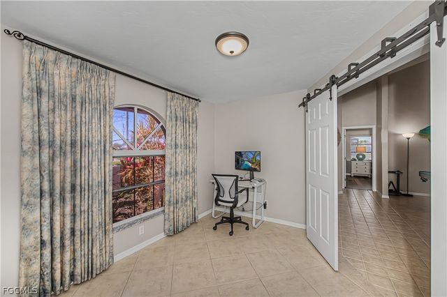 4521 SW 2nd AVE, Cape Coral, FL 33914