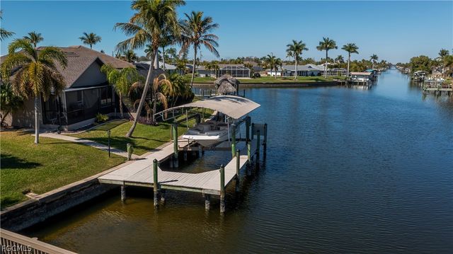 4521 SW 2nd AVE, Cape Coral, FL 33914