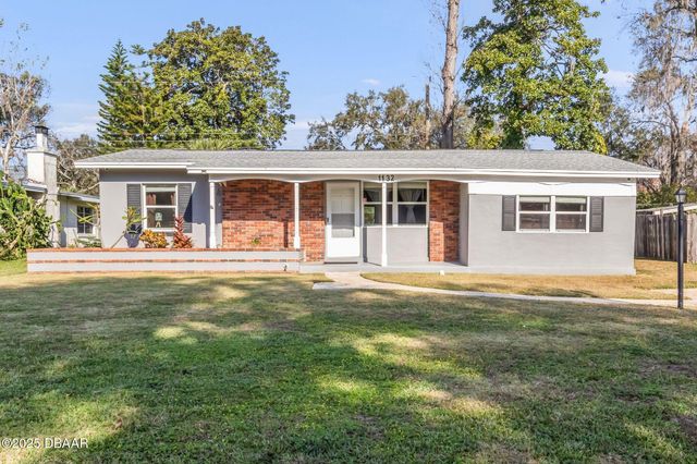 1132 Clearwater Road, Daytona Beach, FL 32114