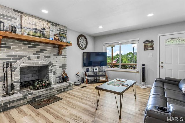 6049 Betty Lane, French Village, MO 63036