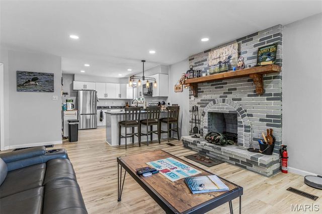 6049 Betty Lane, French Village, MO 63036