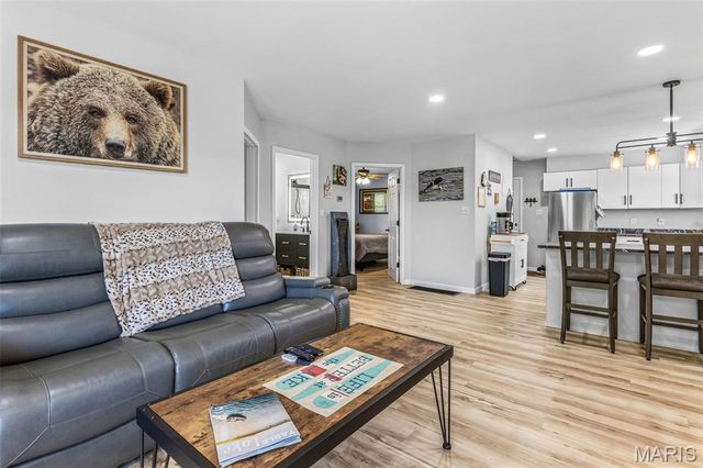 6049 Betty Lane, French Village, MO 63036