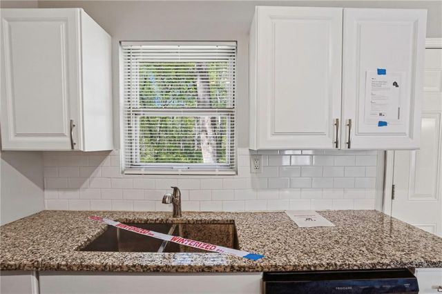 5575 Oglesby Road, Atlanta, GA 30349