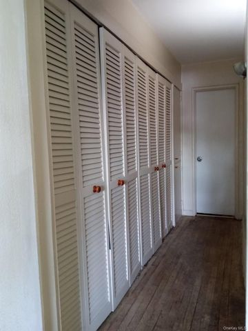 69-38 Kissena Blvd Kissena Blvd 135B, Kew Garden Hills, NY 11367