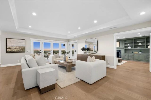 2839 Carob Street, Newport Beach, CA 92660