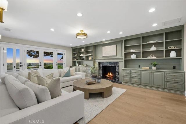 2839 Carob Street, Newport Beach, CA 92660