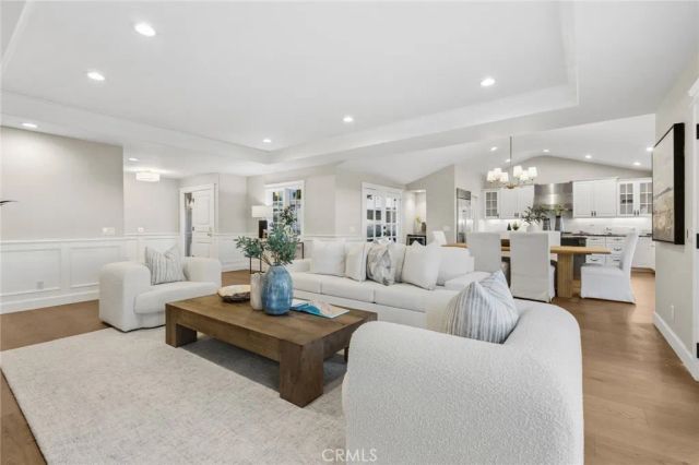 2839 Carob Street, Newport Beach, CA 92660