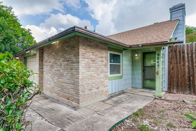 9848 Meadow Way, Converse, TX 78109