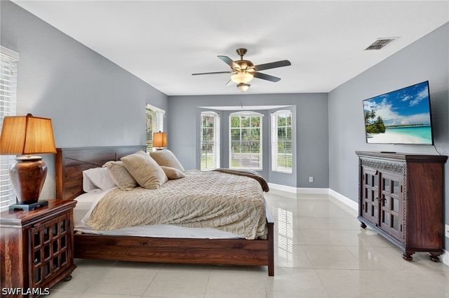 850 29th ST SW, Naples, FL 34117