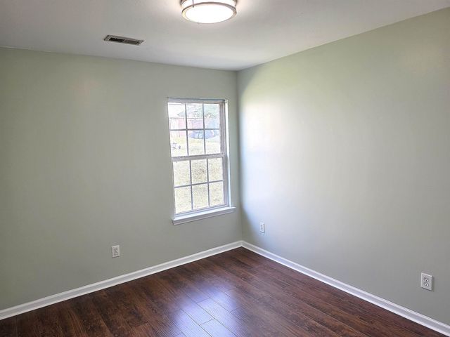290 Stonewood Crossing Drive, Boiling Springs, SC 29316