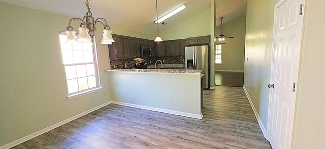 290 Stonewood Crossing Drive, Boiling Springs, SC 29316