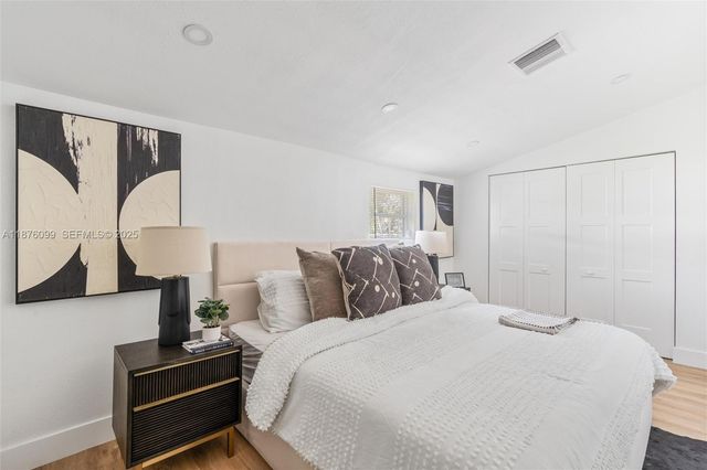 3230 Taft Street, Hollywood, FL 33021
