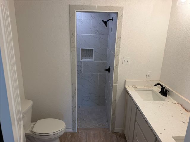 325 Myers Drive, Springtown, TX 76082
