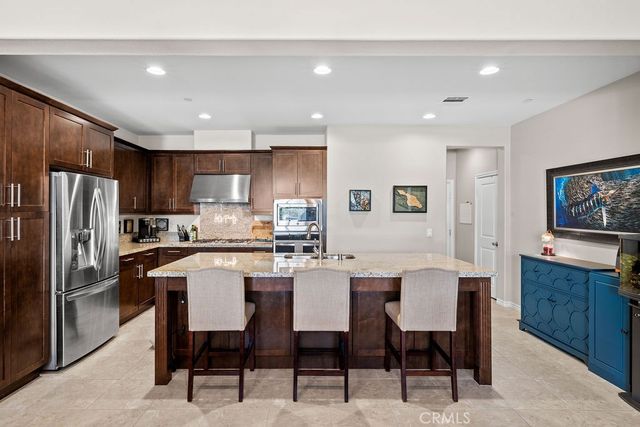 18041 Magee, Yorba Linda, CA 92886