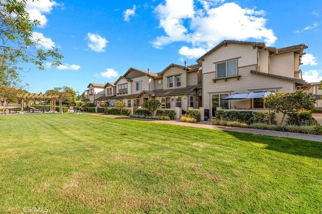 18041 Magee, Yorba Linda, CA 92886