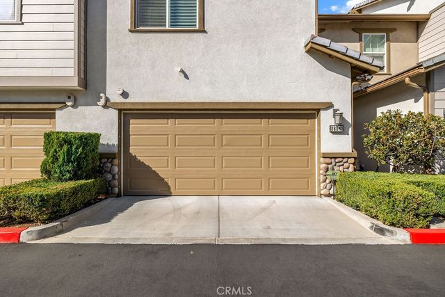 18041 Magee, Yorba Linda, CA 92886