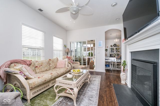 6903 Ben Riley Court, Plainfield, IN 46168