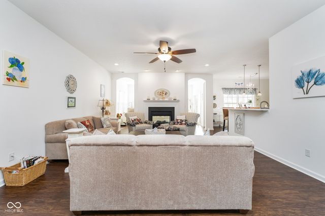 6903 Ben Riley Court, Plainfield, IN 46168