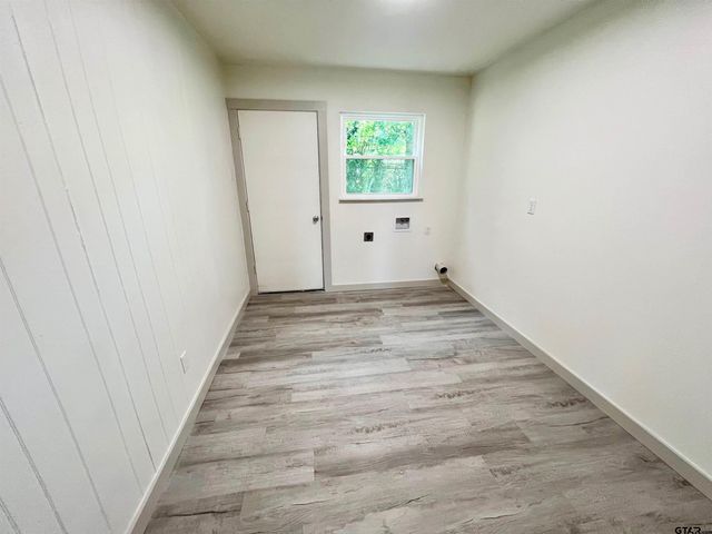 611 Hickory, Hughes Springs, TX 75656