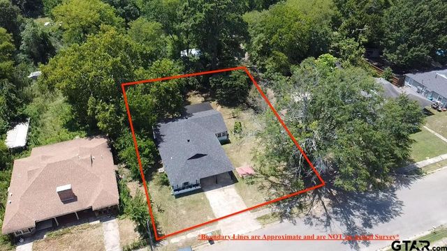 611 Hickory, Hughes Springs, TX 75656