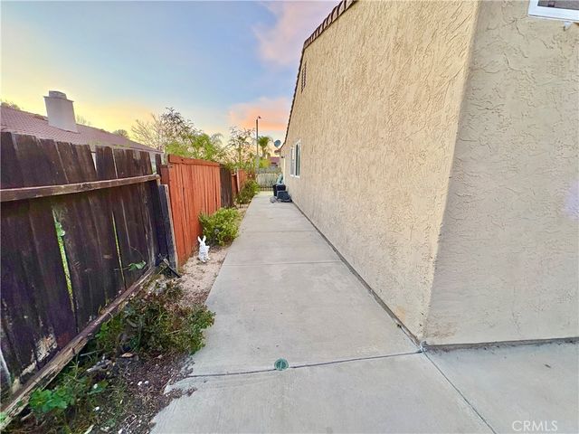 32423 Enriqueta, Temecula, CA 92592