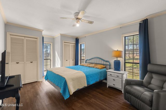 269 W Lake Road, Hattiesburg, MS 39402