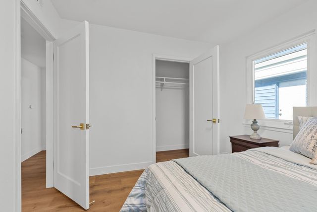 2040 Robert Way, Sacramento, CA 95825