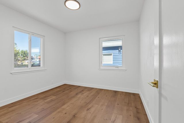 2040 Robert Way, Sacramento, CA 95825