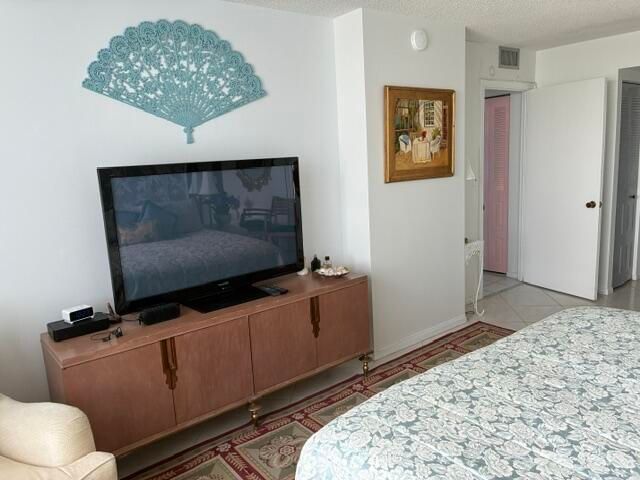 101 Briny Avenue 707, Pompano Beach, FL 33062