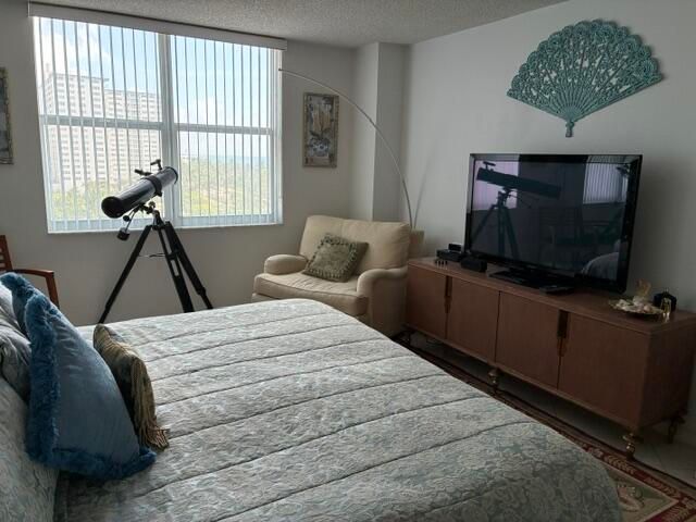 101 Briny Avenue 707, Pompano Beach, FL 33062