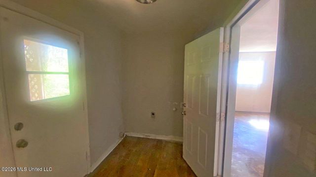 1886 Smallwood Street, Jackson, MS 39212