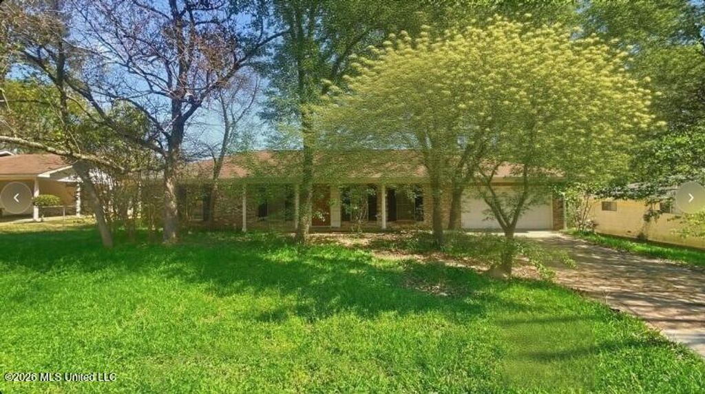 1886 Smallwood Street, Jackson, MS 39212