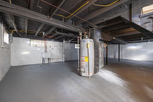 1114 2nd Street, Wyandotte, MI 48192