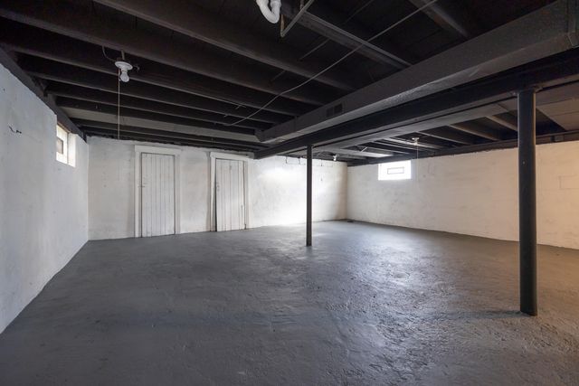 1114 2nd Street, Wyandotte, MI 48192