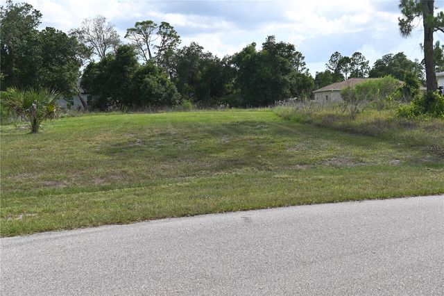 CHARMER LANE, North Port, FL 34288