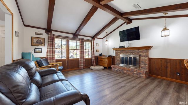 4122 Secretariat Drive, Newburgh, IN 47630