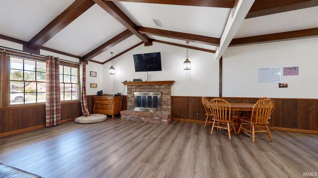 4122 Secretariat Drive, Newburgh, IN 47630