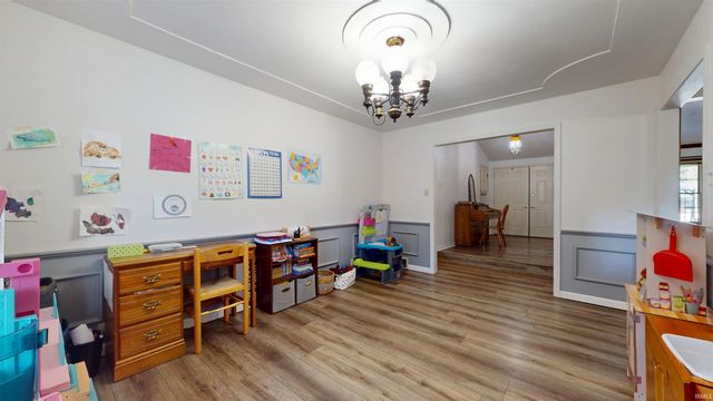 4122 Secretariat Drive, Newburgh, IN 47630