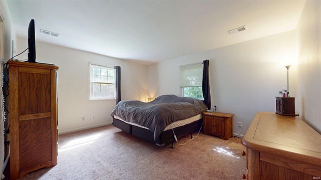 4122 Secretariat Drive, Newburgh, IN 47630