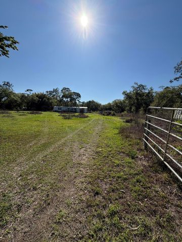 29265 NE 69th Terrace, Okeechobee, FL 34972