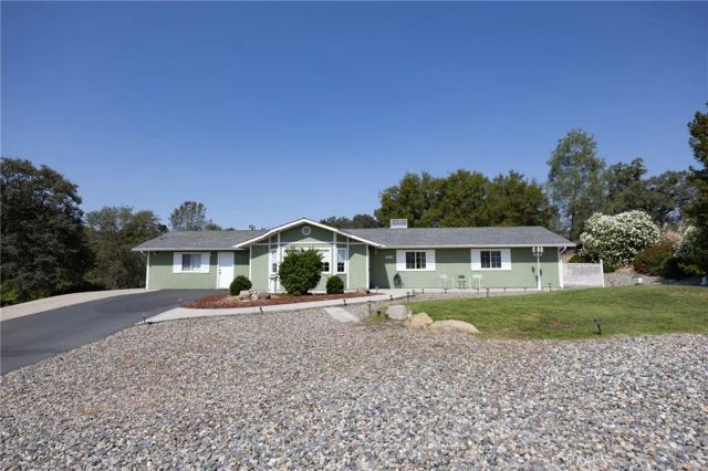 30572 Titan, Coarsegold, CA 93614