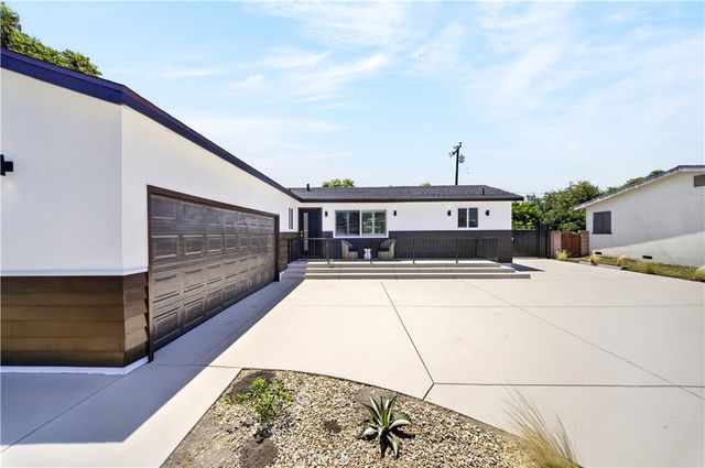 6262 Chinook, Westminster, CA 92683