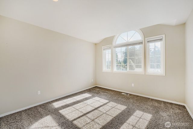 9410 62nd Avenue Ct E, Puyallup, WA 98371