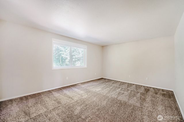 9410 62nd Avenue Ct E, Puyallup, WA 98371