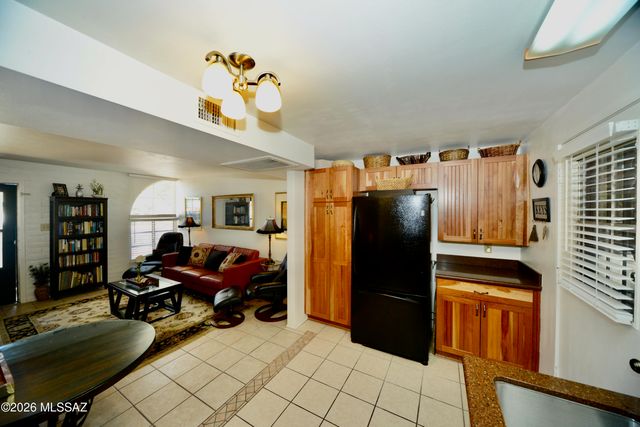 322 S La Canada Dr Unit C, Green Valley, AZ 85614