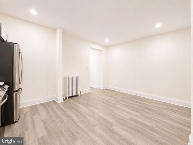 1426 S SE, Washington, DC 20020