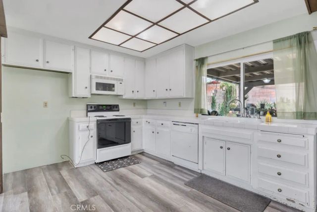 2162 Emmett, Simi Valley, CA 93063