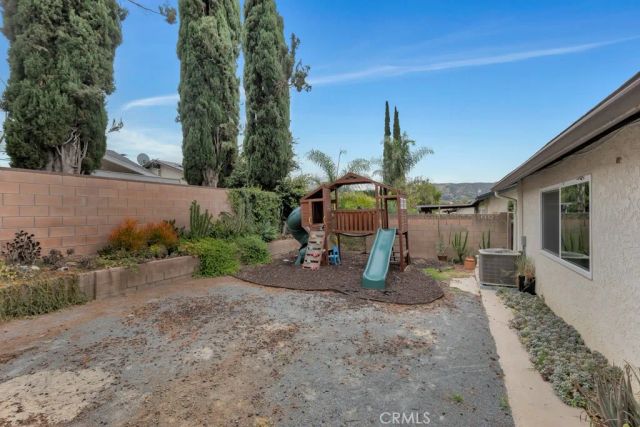 2162 Emmett, Simi Valley, CA 93063