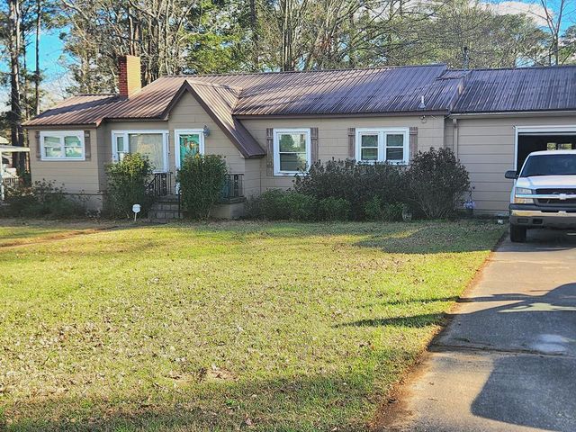 1905 Van Buren St, Dothan, AL 36301